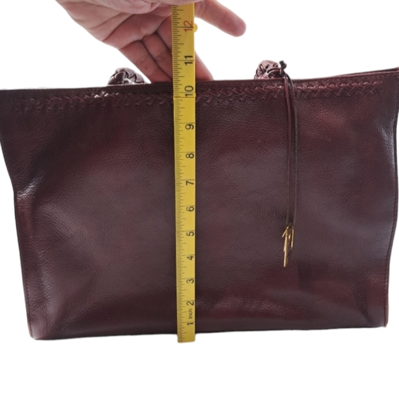 Vintage Hidesign Genuine Leather Women's Burgundy Shoulder Bag - Picture 9 of 16